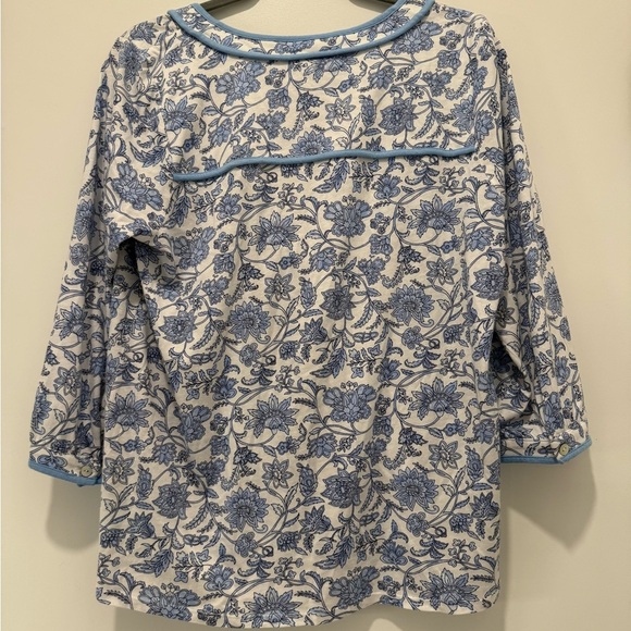 J. Jill Blue Floral Patterned Top - Picture 8 of 9